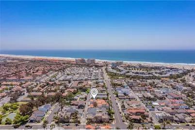 302 Huntington Street, Huntington Beach, CA 92648 - Photo 1