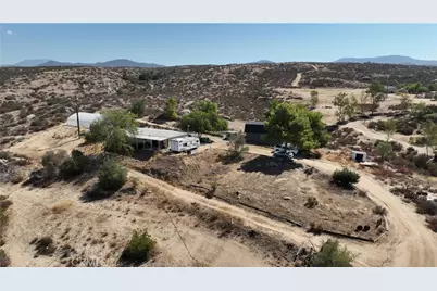 42577 E Benton Road, Hemet, CA 92544 - Photo 1