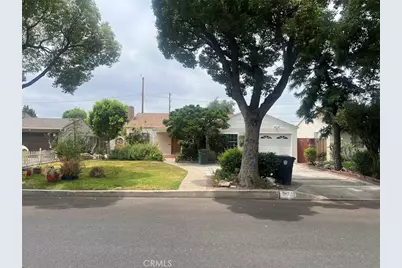717 N Valley Street, Toluca Lake, CA 91505 - Photo 1