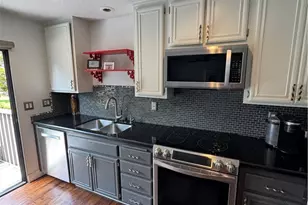 11 Morningside, Irvine, CA 92603 - Photo 1