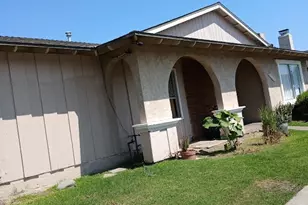 16542 Sabot Ln, Huntington Beach, CA 92647 - Photo 1