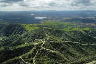 19041 Live Oak Canyon Rd, Trabuco Canyon, CA 92679 - Photo 1