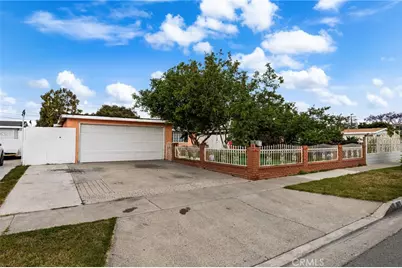 526 Nottingham Avenue, Santa Ana, CA 92703 - Photo 1