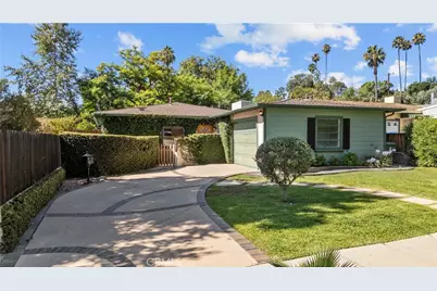 22232 Buena Ventura St, Woodland Hills, CA 91364 - Photo 1
