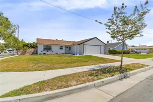 16102 Ballad Ln, Huntington Beach, CA 92649 - Photo 1