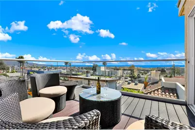 834 15th Street, Hermosa Beach, CA 90254 - Photo 1