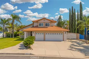 2488 W Summerset Dr, Rialto, CA 92377 - Photo 1