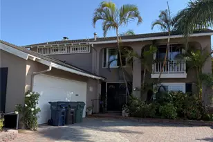 9562 Rockpoint Dr, Huntington Beach, CA 92646 - Photo 1