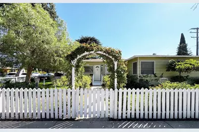 526 W Water Street, Anaheim, CA 92805 - Photo 1