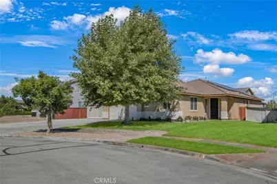 13864 Grant Way, Oak Hills, CA 92344 - Photo 1