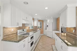 514 9th St, Huntington Beach, CA 92648 - Photo 1