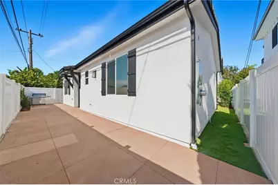 317 Rochester #B, Costa Mesa, CA 92627 - Photo 1