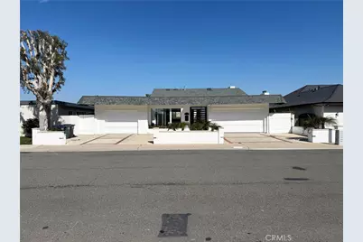 16602 Wellington, Huntington Beach, CA 92649 - Photo 1
