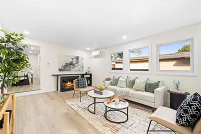 713 Flower Ave, Venice, CA 90291 - Photo 1