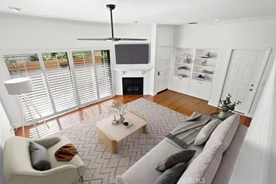 18409 Collins Street #D, Tarzana, CA 91356 - Photo 1