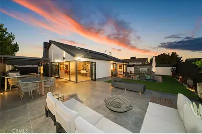 985 Begonia Avenue, Costa Mesa, CA 92626 - Photo 1