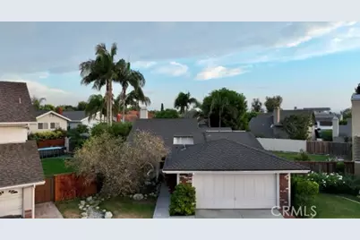 58 Fulton, Irvine, CA 92620 - Photo 1