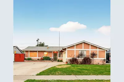 10401 Dakota, Garden Grove, CA 92843 - Photo 1