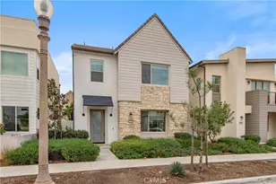 158 Scale, Irvine, CA 92618 - Photo 1