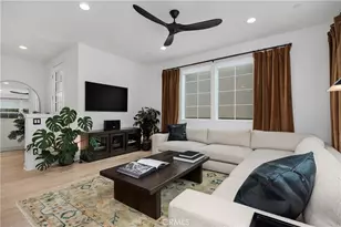 1146 E Cove Pl, Encinitas, CA 92024 - Photo 1