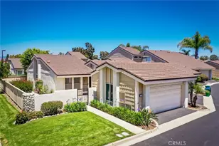 38 Wetstone, Irvine, CA 92604 - Photo 1