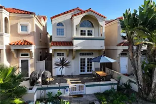 210 6th, Huntington Beach, CA 92648 - Photo 1