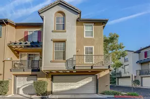 18 Kenilworth Ln, Aliso Viejo, CA 92656 - Photo 1