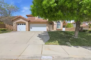 7325 Round Hill Dr, Lancaster, CA 93536 - Photo 1