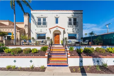 813 13th Street, Huntington Beach, CA 92648 - Photo 1