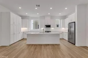 260 Sash, Irvine, CA 92618 - Photo 1