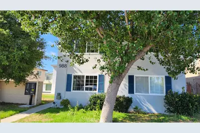 988 El Camino #105, Costa Mesa, CA 92626 - Photo 1