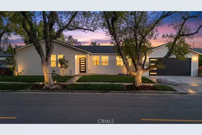 700 W 10th Street, Azusa, CA 91702 - Photo 1