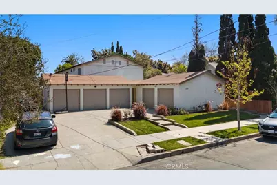 654 Ohio Avenue #2, Long Beach, CA 90814 - Photo 1