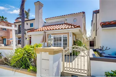 118 18th Street, Huntington Beach, CA 92648 - Photo 1