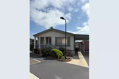 5200 Heil Avenue #7, Huntington Beach, CA 92649 - Photo 1