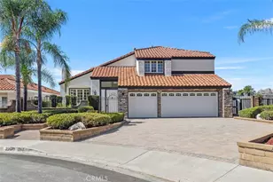22691 Lajares, Mission Viejo, CA 92692 - Photo 1
