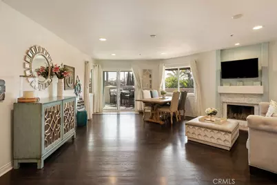400 Lake #105, Huntington Beach, CA 92648 - Photo 1