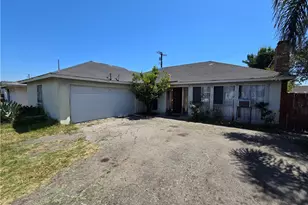 15542 Cabot Cir, Huntington Beach, CA 92647 - Photo 1