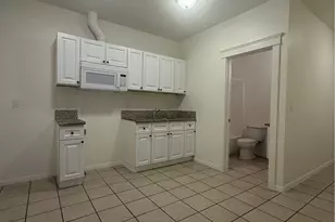 718 Chestnut Ave, Long Beach, CA 90813 - Photo 1