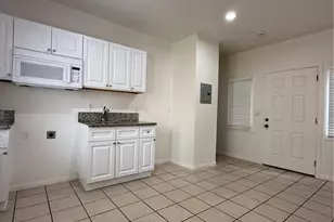 1085 Hoffman Ave, Long Beach, CA 90813 - Photo 1