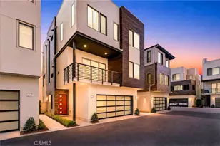 25 Ebb Tide, Newport Beach, CA 92663 - Photo 1