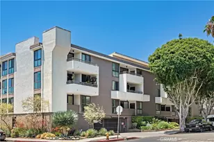 911 N Kings Road, West Hollywood, CA 90069 - Photo 1