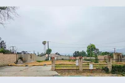 356 W Palm Street, Altadena, CA 91001 - Photo 1