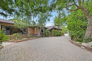1139 Fairview Dr, La Canada Flintridge, CA 91011 - Photo 1
