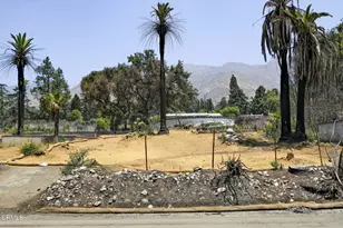 677 E Palm St, Altadena, CA 91001 - Photo 1