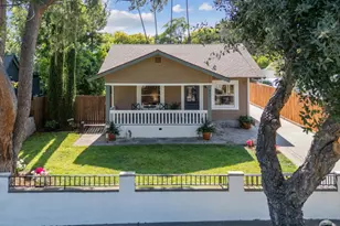 975 N Mentor Ave, Pasadena, CA 91104 - Photo 1