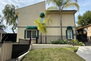 253 N Mar Vista Ave, Pasadena, CA 91106 - Photo 1