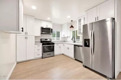 3330 Thorpe Avenue, Los Angeles, CA 90065 - Photo 1