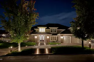 848 Greenridge Dr, La Canada Flintridge, CA 91011 - Photo 1