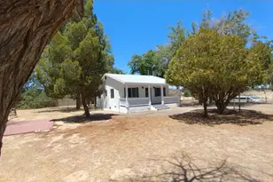 1032 W Newgrove St, Lancaster, CA 93534 - Photo 1